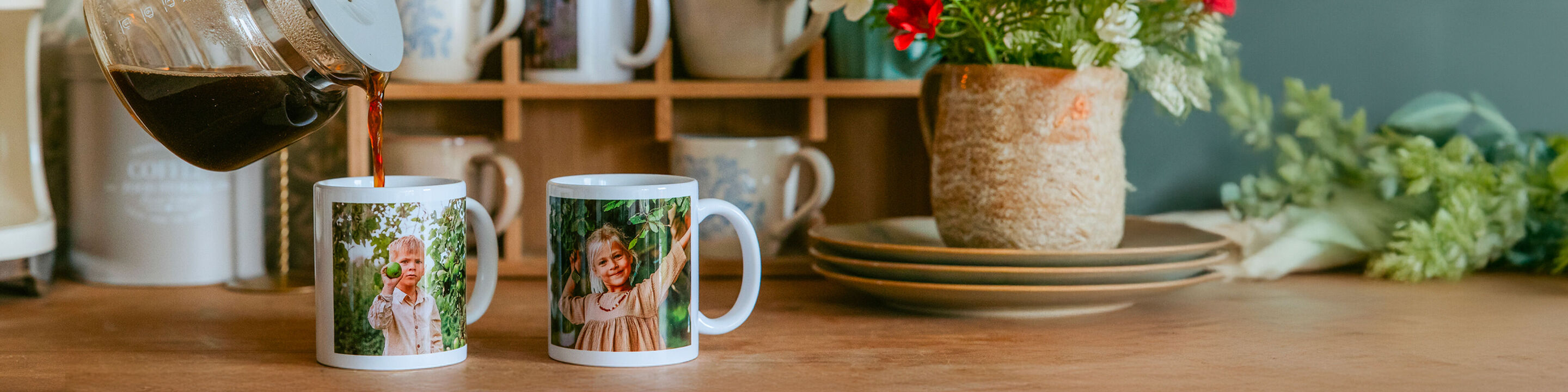 Personalised winter photo mugs and star cookies